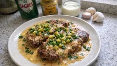 Bifes à cervejeira com molho cremoso: a receita caseira que nunca falha