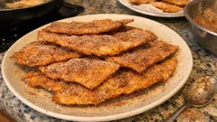 Filhoses estendidas caseiras: o doce de Natal com laranja que sabe a tradição