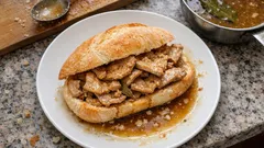 Bifanas à moda de Vendas Novas: a marinada de cerveja que deixa a carne suculenta