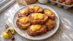 Rabanadas com doce de ovos: a versão natalícia que fica macia e dourada