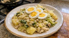 Roupa velha de bacalhau: a forma mais saborosa de aproveitar as sobras