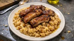 Migas com entrecosto no forno: pão bem soltinho e carne dourada (passo a passo)