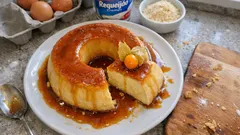 Pudim de requeijão no forno: cremoso, com caramelo e um toque de amêndoa