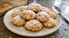 Bolinhos de amêndoa caseiros: fáceis, douradinhos e prontos em menos de 20 minutos