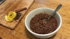 Arroz-doce de chocolate: uma versão cremosa e simples para fazer em casa