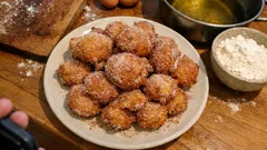 Sonhos de Natal bem sequinhos: massa escaldada fácil para fritar e passar em açúcar e canela