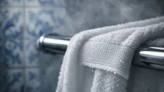 A faixa lisa das toalhas afinal tem uma função (e ajuda a durar mais)